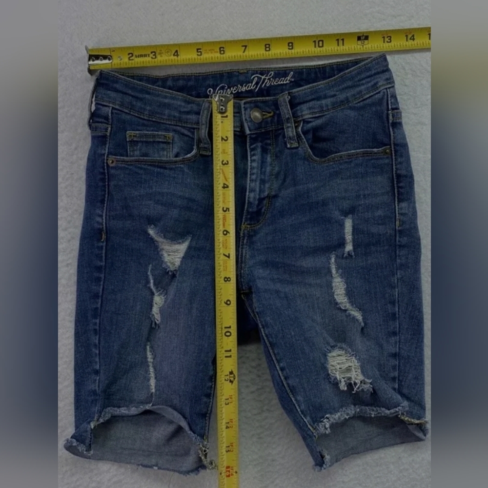 Universal Thread shorts - Picture 3 of 6
